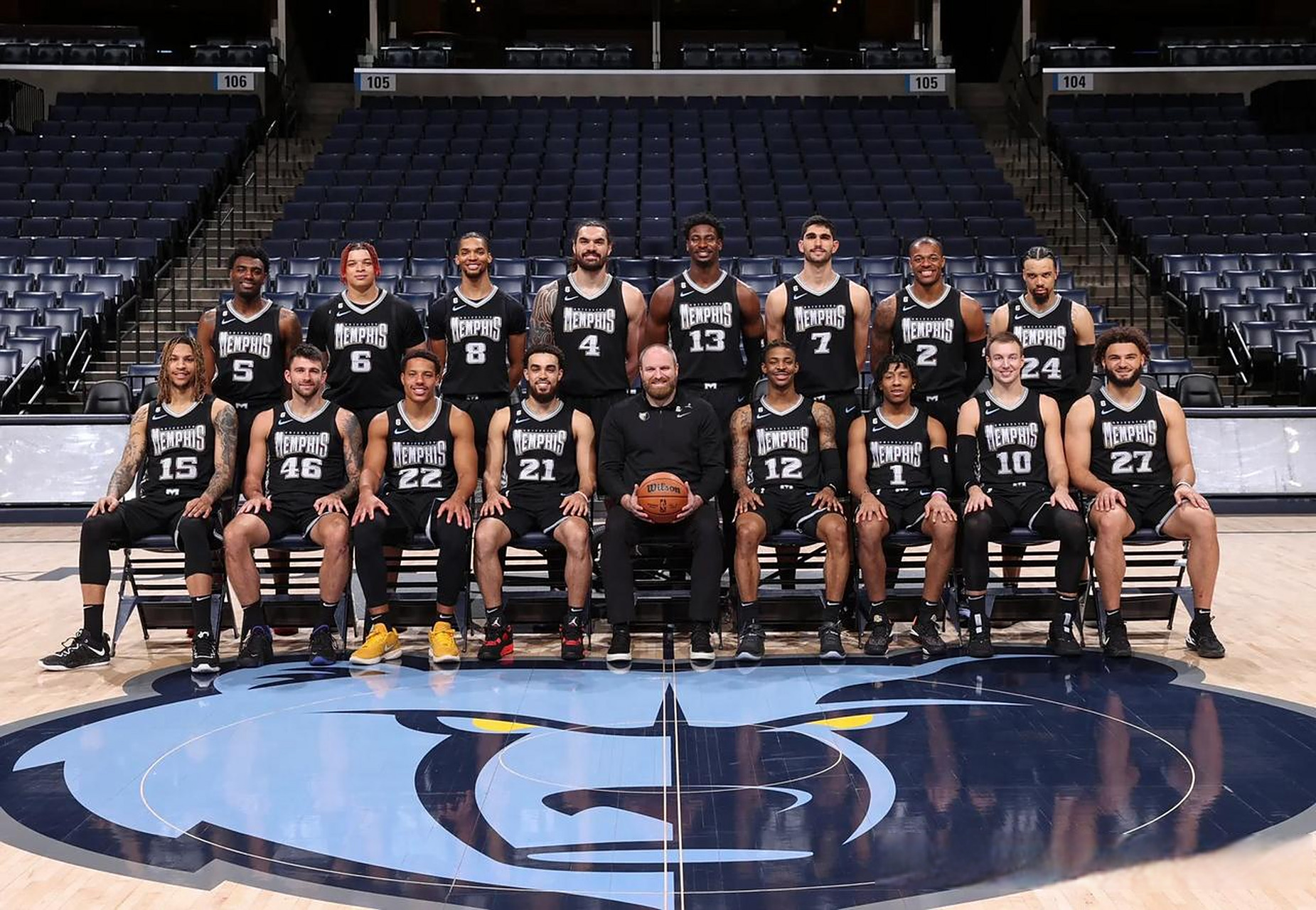 追平19年的自己！哈登今日首节27分，排在历史首节得分榜第五（哈登首节狂砍27分，追平2019年纪录，历史首节得分第5）